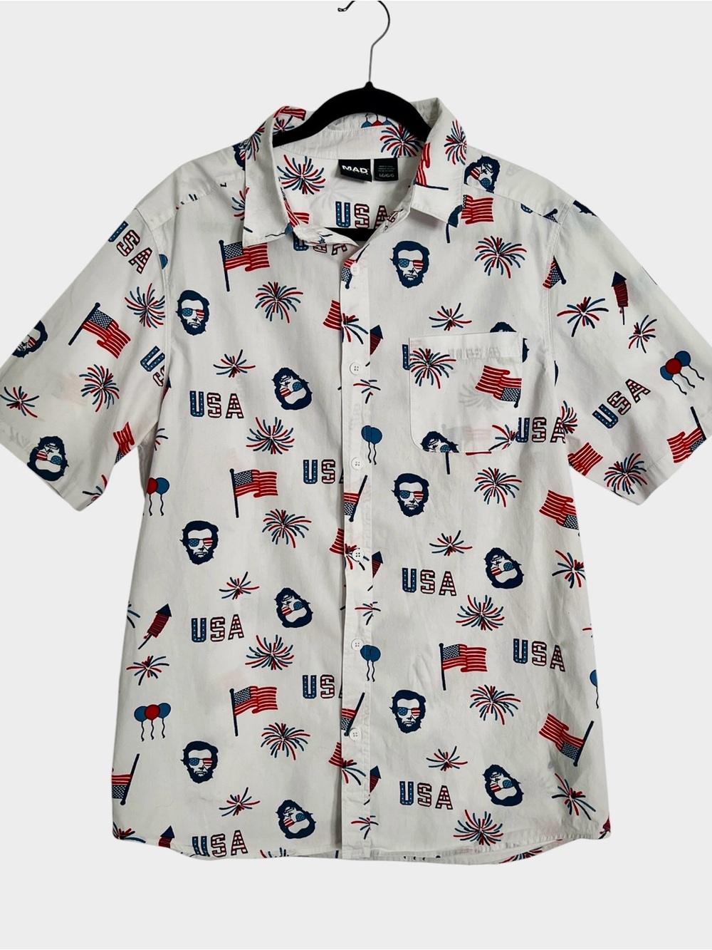 Mad Engine Shirt Men’s L White Flag USA Lincoln Fireworks 4th Of July Button Up